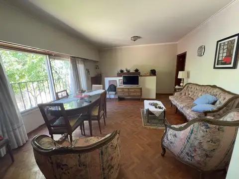 Doctor Manuel A. Caminos 100