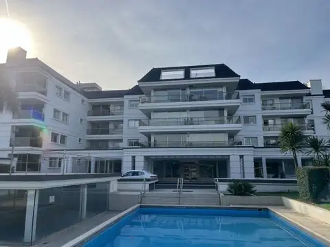 Departamento 3 Dormitorios  -110m2- Fisherton Golf- Apto credito ! Oportunidad