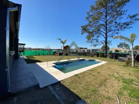 Casa en Venta en El Ensueño, USD 174.000