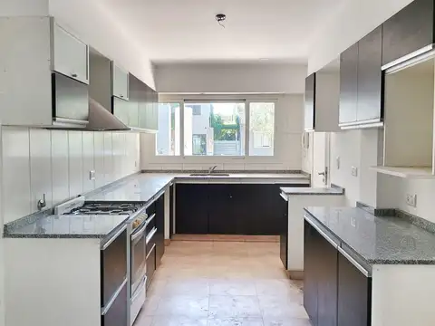 Casa en Venta en Las Heras, USD 250.000