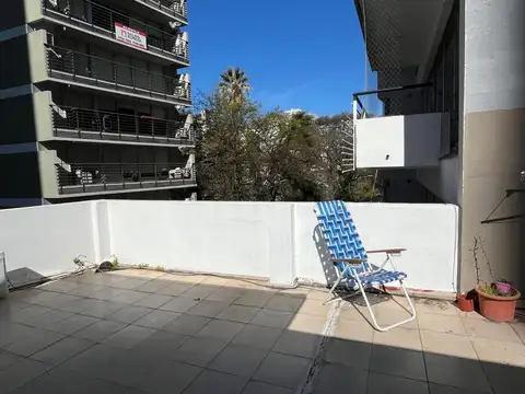 VENTA PH DOS AMB OLIVOS SIN EXPENSAS CON TERRAZA