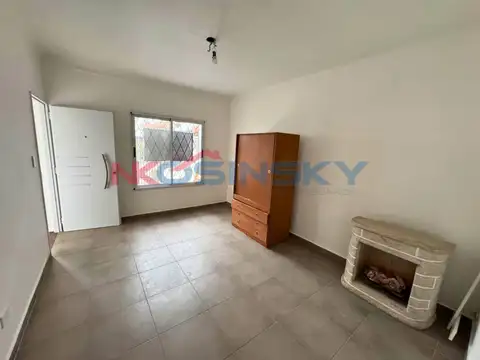 Casa en Alquiler en Ciudad Jardin del Palomar, $ 1.600.000
