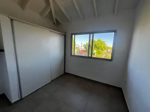 Depto Tipo Casa en Alquiler 10 años