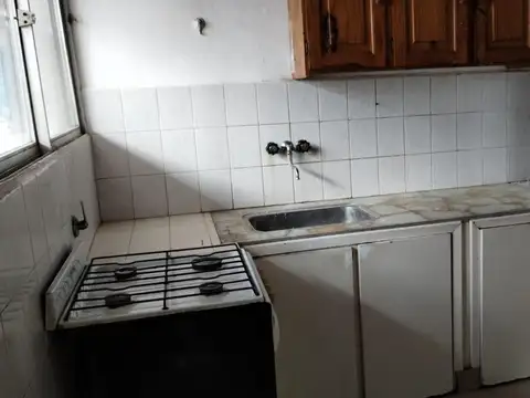 Depto Tipo Casa en Alquiler en San Jose, $ 530.000