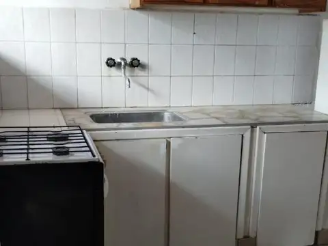Depto Tipo Casa 2 ambientes con 1 baño