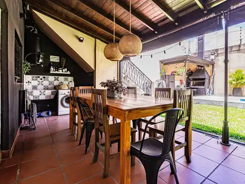 Casa en Liniers
