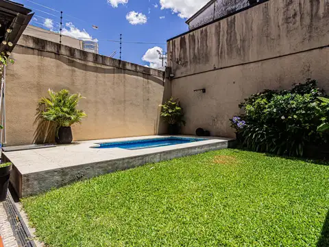 Casa en Venta en Liniers, USD 315.000