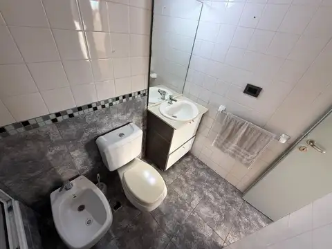 Departamento en Alquiler con 2 cocheras