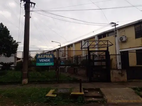 Calle 8 100