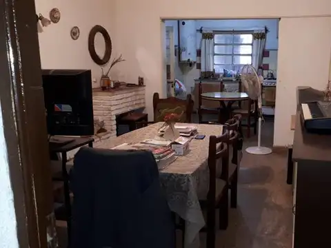 Los Lazaristas al 732