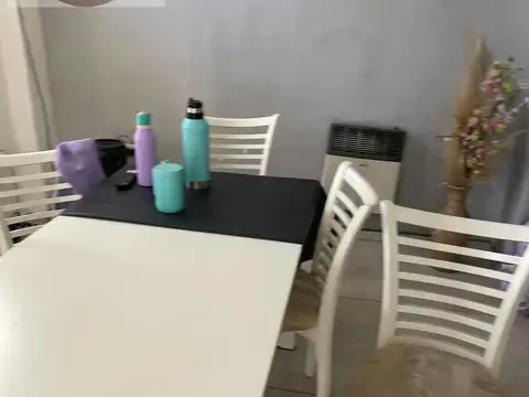 Depto Tipo Casa en Venta con 1 cocheras