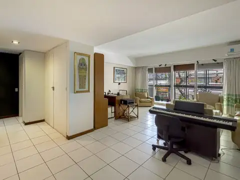 VENTA. PISO 3 DORMITORIOS CON DEPENDENCIA.BALCON Y PATIO. MAURE Y MIGUELETES