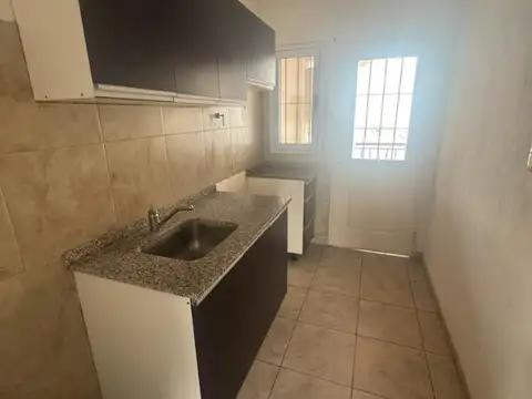 Departamento en Alquiler en Jose Clemente Paz, $ 500.000