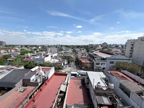 Departamento en Venta en Parque Chacabuco, USD 75.000