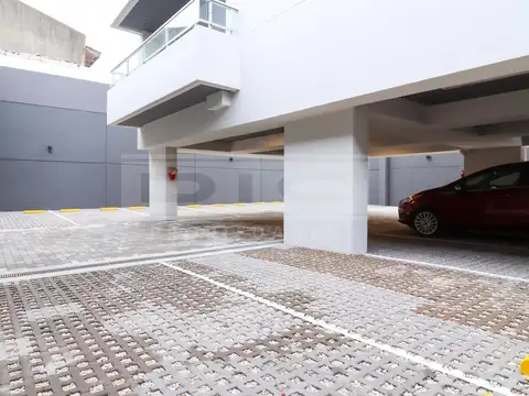 Cochera Venta - Olivos