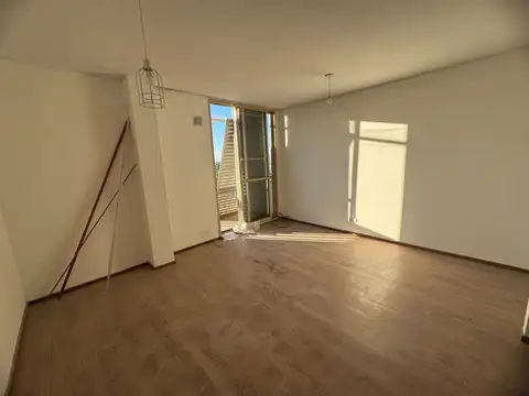 DEPARTAMENTO DOS DORMITORIO CON BALCON EN VENTA PICHINCHA