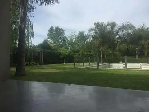 Casa en Venta en Septiembre, USD 450.000