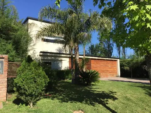 Casa en Venta de 4 dormitorios