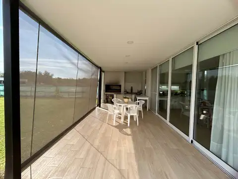 Casas en Venta en Haras del Sur II 