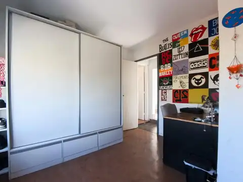 Depto Tipo Casa en Venta en Villa del Parque, USD 179.000
