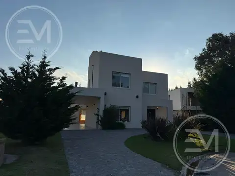 Casa en Venta en Canning, USD 370.000