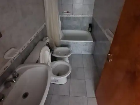 Departamento en alquiler 2 DOR en Nueva Cordoba EXTERNO CON BALCON CORRIDO