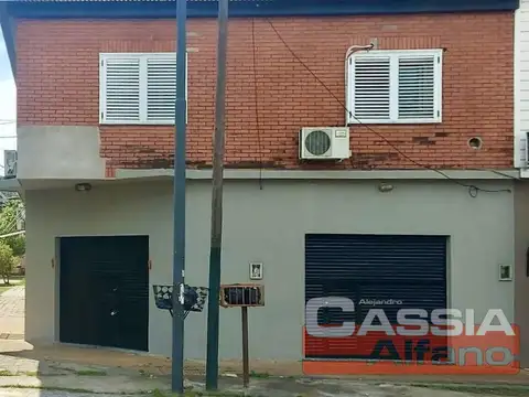 24 DE MAYO al 1300 ESQUINA OLIDEN