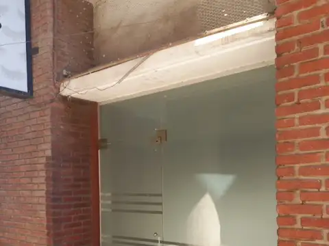 Local - Alquiler - Argentina, Muñiz - Av. Pres.  Juan Domingo Perón 586