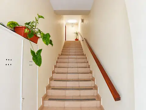 Oficina en Alquiler en Castelar Norte, $ 450.000