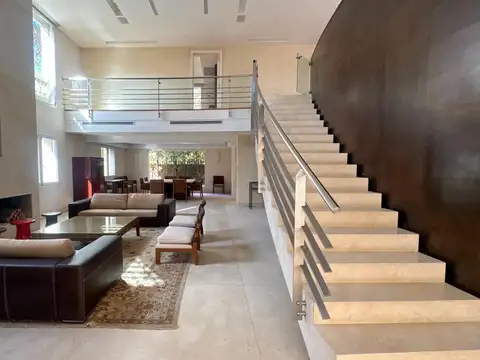 Casa en Venta 16 años