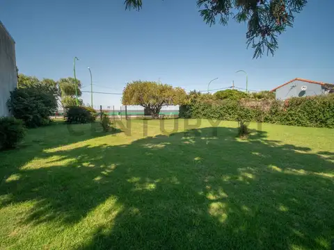 Lote en venta frente al Río