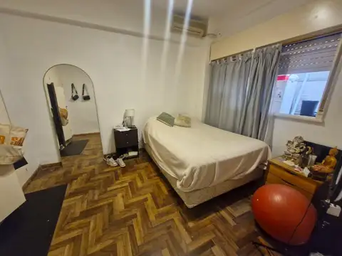 Departamento en Venta en Parque Chacabuco, USD 99.000