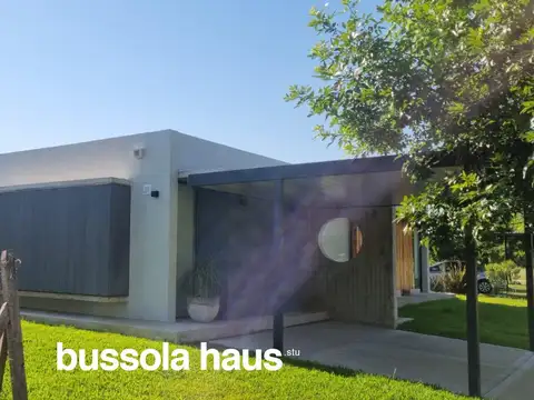Casa en Alquiler en Haras Santa Maria, USD 1.500