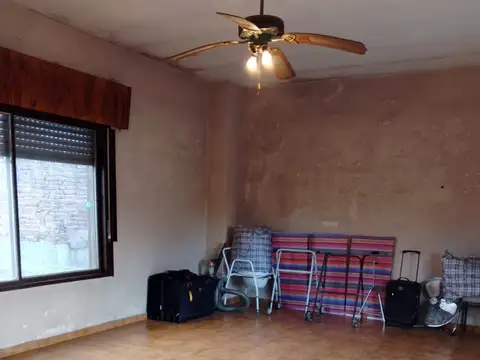 Casa en Venta en Martín Coronado, USD 95.000