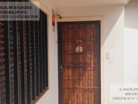 Casa en Venta con 1 cochera