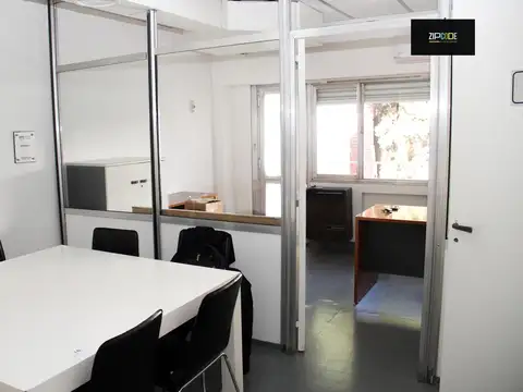 Oficina Monoambiente con 3 baños