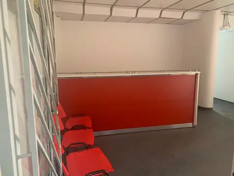 Oficina en Alquiler 35 años