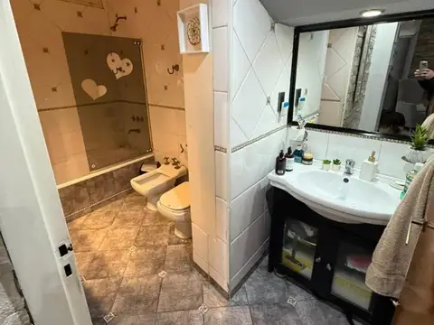 Casa en 3 Plantas - Lanús Oeste
