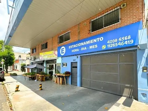 Garage en Venta con 84 Cocheras + 2 Locales en Venta