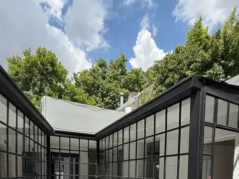 VENTA CASA 4 AMB. C/COCHERA  VILLA DEL PARQUE