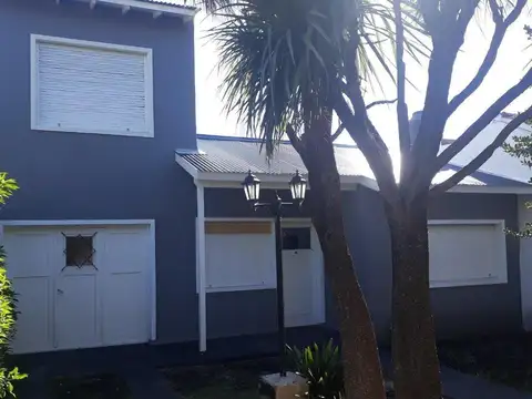 CHALET 4 AMB PUNTA MOGOTES