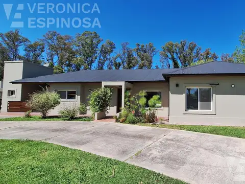 Casa Venta Country Haras San Pablo General Rodriguez cuatro dormitorios