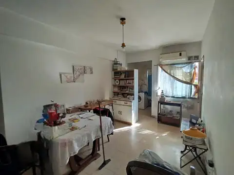 Nuevo valor - Departamento de 2 ambientes en primer piso