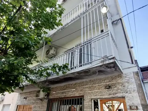 Nuevo valor - Departamento de 2 ambientes en primer piso