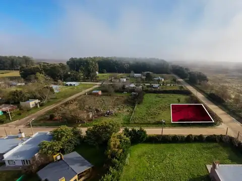 LOTE AMPLIO EN GARDEY ESQUINA TANDIL