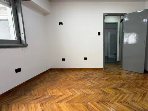 Departamento 2 Ambientes Lumin Muy Buen Estado Bajas Expensas Ideal Inversion!