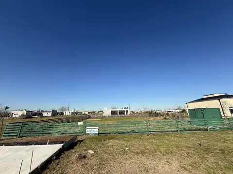 Terreno en Venta en Fincas de San Vicente, USD 50.000