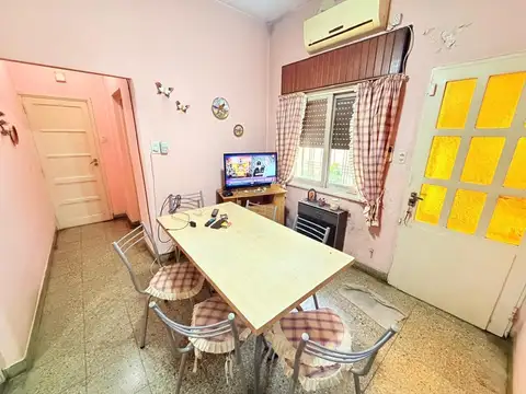 Casa en Venta en Castelar, USD 65.000