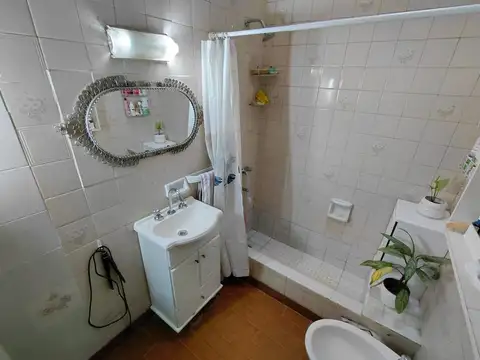 VENDE CASA 3 AMB C PARQUE BERAZATEGUI APTO CREDITO