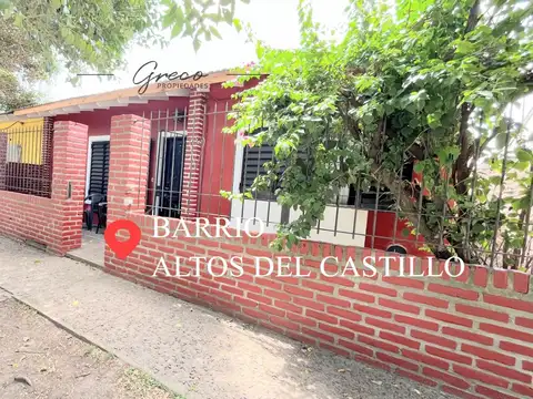 Casa barrio altos del Castillo 
